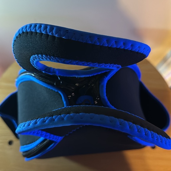 Flat Box Insulated Lunch Bag Lays Flat placemat - Picture 7 of 9